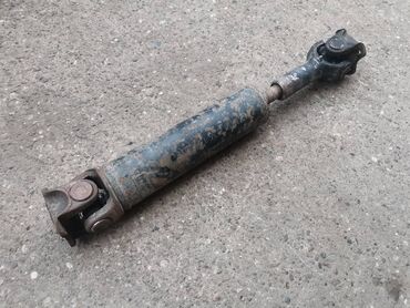 Auto delovi: Prednji kardan Lada 2121,21213,21214 Niva. Polovno, ocuvano. Dobri — 2