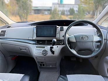 4: Toyota Estima: 2006 г., 2.4 л, Автомат, Бензин, Минивэн — 3