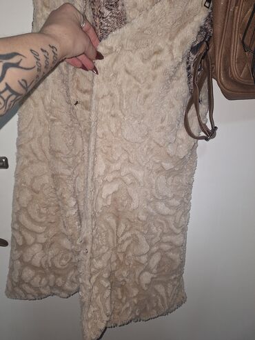 Prsluci: Prsluk vel xl ali moze od M do xl i ranac koji nije koristen oba za — 2