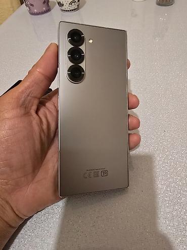 sam agac: Samsung Galaxy Z Fold 6, 256 GB, rəng - Gümüşü, Barmaq izi — 4