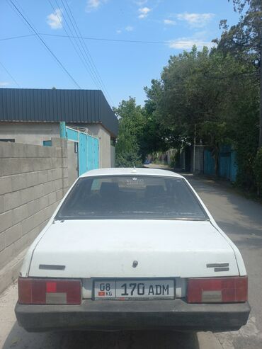 кпп ваз 2107 5 ступенчатая цена: ВАЗ (ЛАДА) 21099: 1993 г., 1.5 л, Механика, Бензин