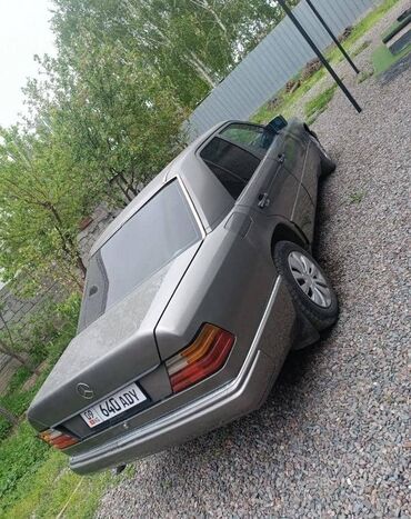 купить мерседес спринтер в европе: Mercedes-Benz W124: 1988 г., 2.3 л, Механика, Бензин, Седан
