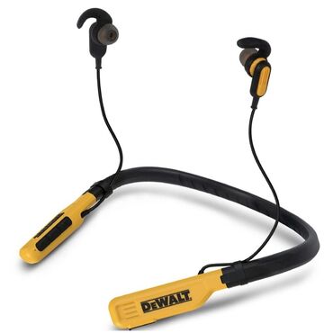 bluetooth колонки: Bluetooth наушники DeWalt 6000 сом