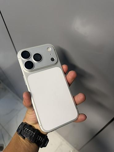 apollo twin x: IPhone 17 Pro, Б/у, 256 ГБ, Серебристый, Защитное стекло, Чехол, 100 % — 1