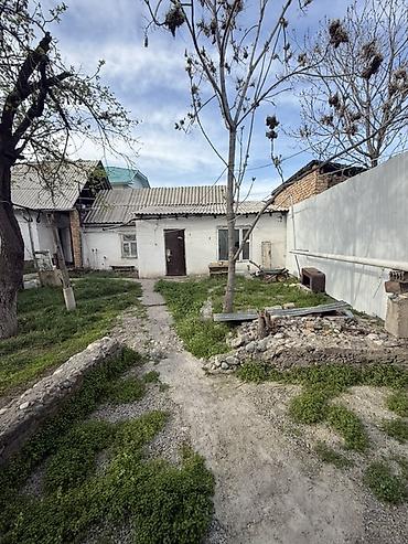 Продажа коттеджей и домов: 🔥 Срочная продажа! Участок с домом — Ахунбаева / Шукурова 🔥 	📏 Площадь — 8