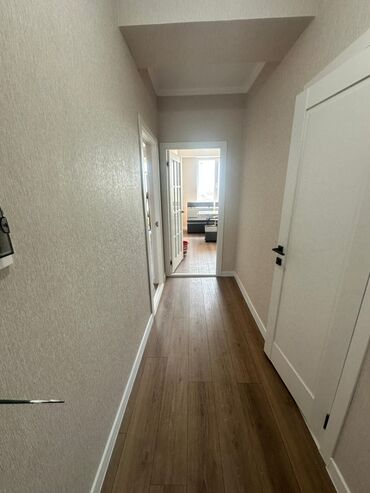 бокс для малярки: 1 бөлмө, 39 кв. м, Элитка, 12 кабат, Евроремонт