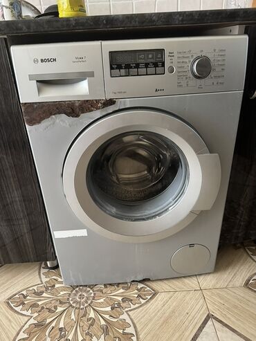 Paltaryuyan maşınlar: Paltaryuyan maşın Bosch, 7 kq, Avtomat, Qurutmasız, Kredit yoxdur