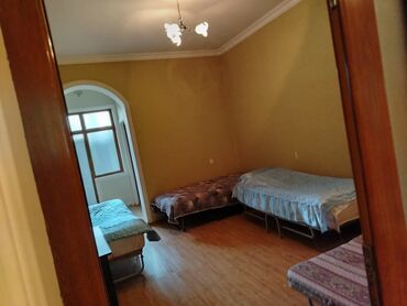 Uzunmüddətli kirayə evlər: Şəkidə tələbə qızların qalması üçün kirayə ev bir nəfər 100 manat hər -da lalafo.az — 2 Uzunmüddətli kirayə evlər: Şəkidə tələbə qızların qalması üçün kirayə ev bir nəfər 100 manat hər — 2