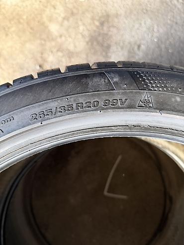 35: Пара зимних шин Kumho (M+S, 3PMSF) Размер: 265/35 R20 99V (усиленный — 3