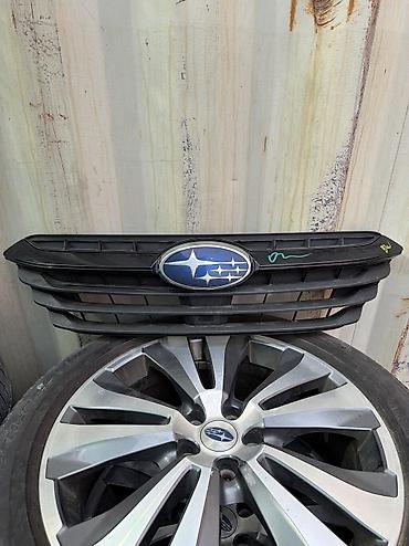 Решетка радиатора Subaru 2021 г., Б/у, Оригинал