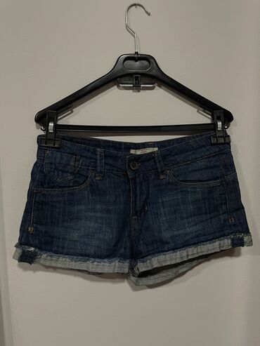 nike air max crno bele: M (EU 38), Jeans