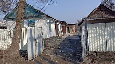 Продажа коттеджей и домов: Продаётся частный дом с большим участком и хозяйственными — 2