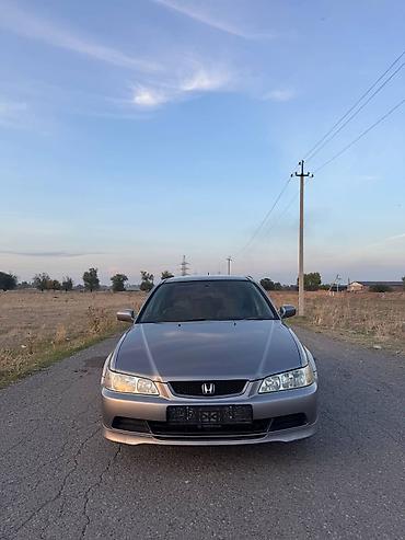 Honda Accord: 2002 г., 1.8 л, Автомат, Бензин, Седан