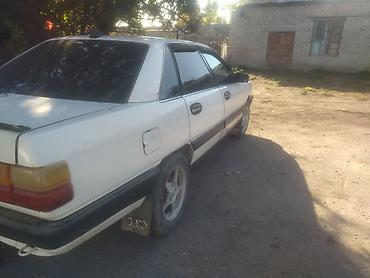 серв машина: Audi 100: 1987 г., Седан — 7