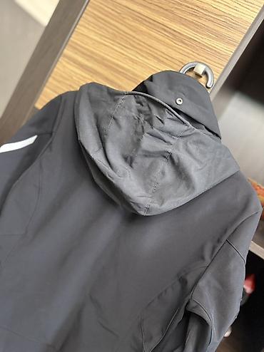 эко куртки: Куртка TRIBORD (Decathlon) softshell, черная с красными молниями. - — 5