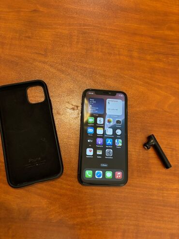 Apple iPhone: IPhone 11, 64 GB, Jet Black