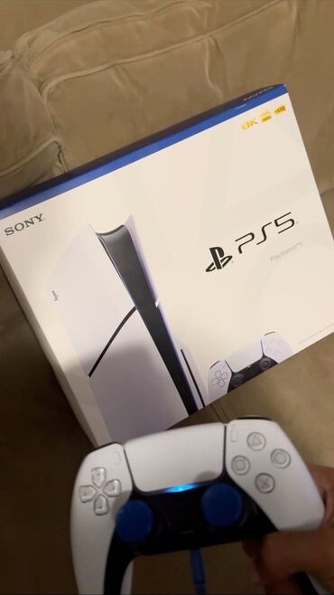Digər oyun və konsollar: Sony PlayStation 5 konsolu, Agzi bagli qutuda plombu belə acilmayib