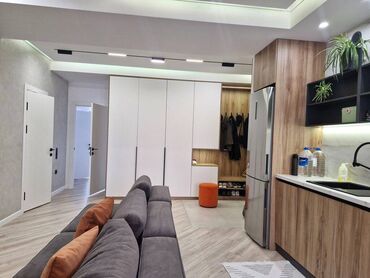 Продажа квартир: 3 комнаты, 82 м², Элитка, 10 этаж, Евроремонт
