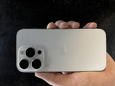 iphone 17 про: IPhone 15 Pro, Б/у, 256 ГБ, Белый, Чехол, Кабель, Зарядное устройство — 4