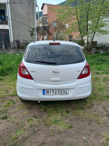 Opel Corsa: 1.2 l | 2008 year | 259000 km. Sedan