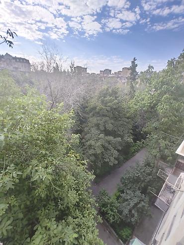 Квартиры: 3 комнаты, 60 м², Золотой квадрат 5 этаж, Старый ремонт — 7