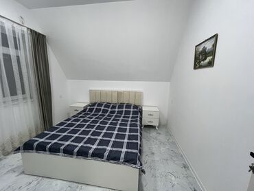 Günlük kirayə evlər: 100 kv. m, 3 otaqlı, Kombi, Qaz, İşıq — 10