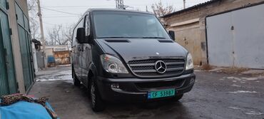 спринтер средней: Mercedes-Benz Sprinter: 2010 г., 2.2 л, Автомат, Дизель, Бус