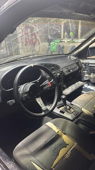 carplay android: BMW 3 series: 1993 г., 2.5 л, Механика, Бензин, Седан — 2