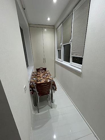 Mənzillər: Bakı, Yeni Günəşli Massiv D, 3 otaqlı, Köhnə tikili, m. Xalqlar Dostluğu, 60 kv. m — 9