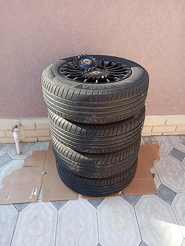 vaz disk: Məlumat: - 4 ədəd təkər diski və şin komplekti - Disklər çoxşaxəli — 3