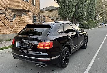 Bentley: Bentley Bentayga: 2017 г., 4 л, Автомат, Бензин, Кроссовер — 5