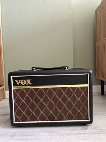 Elektro gitaralar: Elektron gitara, Fender, 6 sim, İşlənmiş, Ödənişli çatdırılma, Ünvandan götürmə — 7