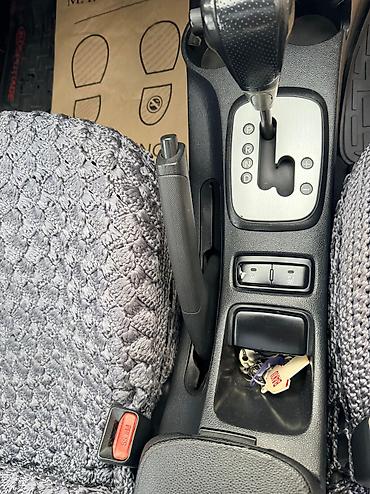 Kia: Kia Sportage: 2.7 l | 2008 il Krossover — 10