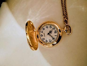 Qızılı zəncirli cib saatı – klassik “pocket watch” dizaynı - Korpus