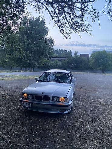 BMW: BMW 5 series: 1990 г., 2 л, Механика, Бензин, Седан — 3
