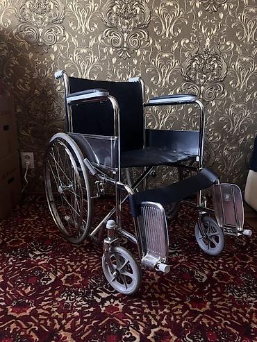 Инвалидная коляска с ручным приводом. Складная - Рама из