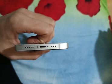 aple 13: IPhone 13, 128 GB, Starlight, Face ID — 3