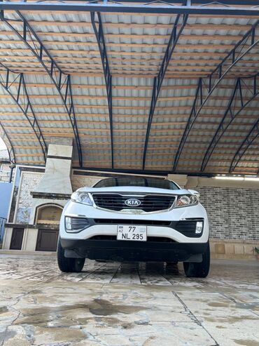 киа рио: Kia Sportage: 2.4 l | 2012 il Sedan