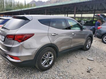хундай кона: Hyundai Santa Fe: 2018 г., 2.4 л, Автомат, Бензин