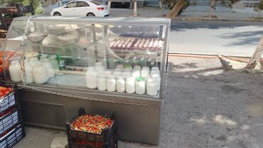 Soyuducu avadanlığı: 2 ədəddi sınığı qırığı yoxdu seliselidi