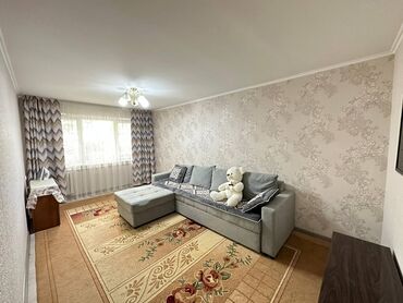 гостиница 4 микрорайон: 2 комнаты, 43 м², 104 серия, 1 этаж, Косметический ремонт