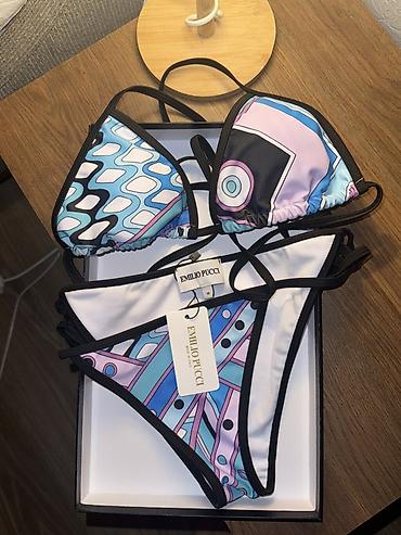 kaşa: Emilio Pucci üçbucaq kəsimli bikini dəsti - Ölçü: Etiketdə M amma — 1