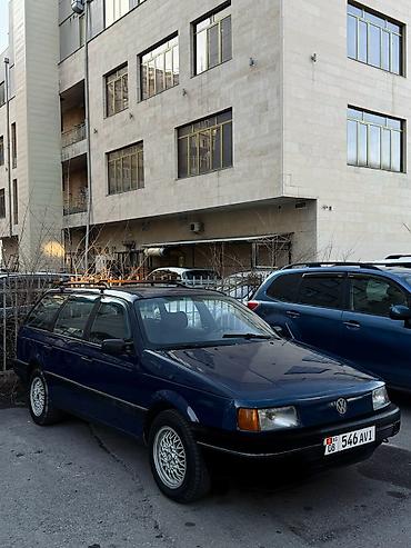 Volkswagen: Volkswagen Passat: 1990 г., 1.8 л, Механика, Бензин, Универсал — 1