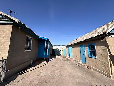 Продажа коттеджей и домов: Дом с большим участком и хозпостройками - Жилой одноэтажный дом с — 1