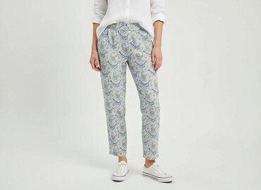 Women's Pants: Zara, Material trousers for women, size L