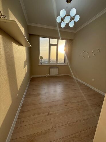 снять квартиру в токмаке запорожская область: 3 комнаты, 89 м², Элитка, 13 этаж, Дизайнерский ремонт