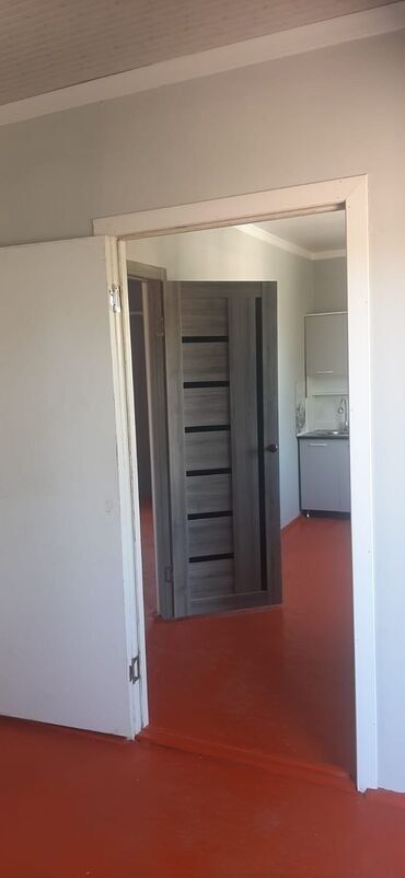 стрим аренда: 35 м², 3 комнаты, Утепленный, Бронированные двери, Парковка