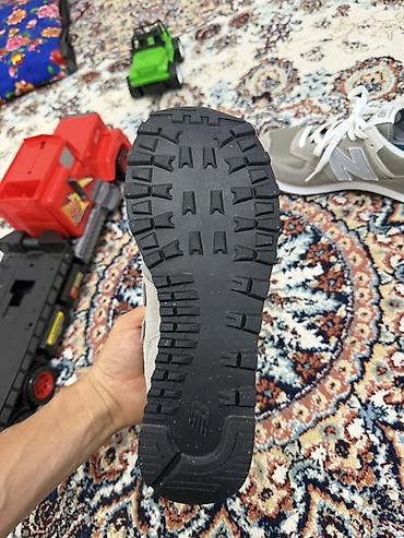 on cloud: Мужские кроссовки, 43, New Balance, Новый, цвет - Серый, Самовывоз — 7