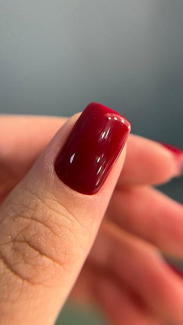 Мастера ногтевого сервиса: Мастер маникюра. С опытом. Процент — 20