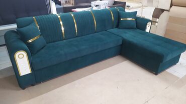 угловой диван с столом: Цвет - Зеленый